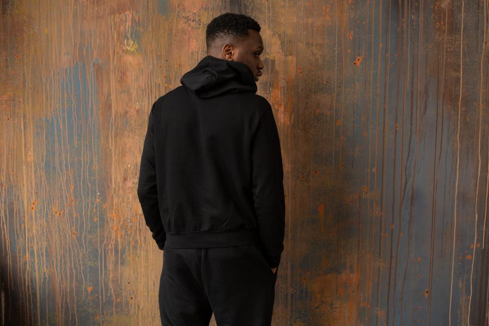 Nos conseils pour porter un hoodie oversized et être stylé !